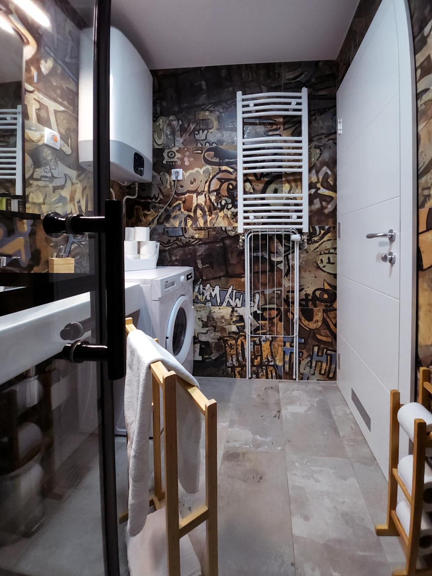 Oota Soko With Parking Garage Apartment ครากูเยวัตส์ ภายนอก รูปภาพ