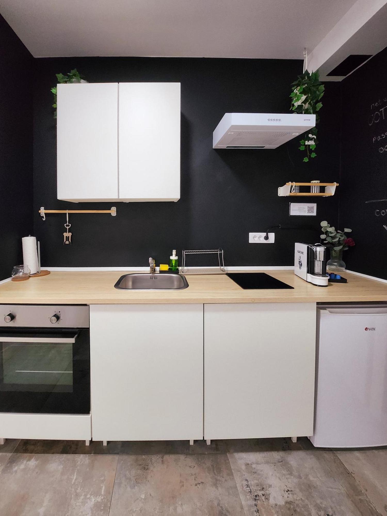 Oota Soko With Parking Garage Apartment ครากูเยวัตส์ ห้อง รูปภาพ