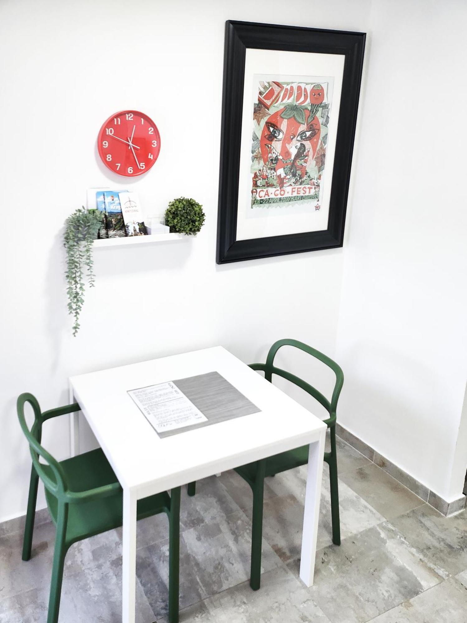 Oota Soko With Parking Garage Apartment ครากูเยวัตส์ ห้อง รูปภาพ